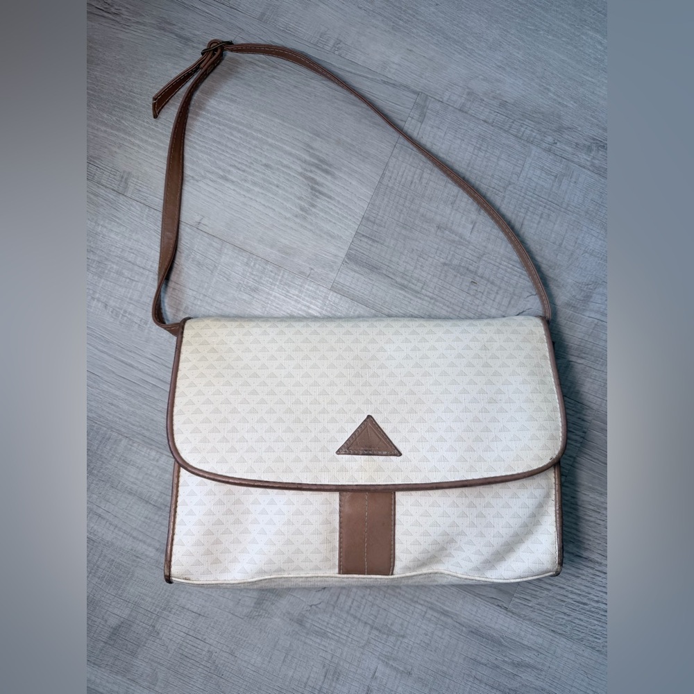 1980s Liz Claiborne Leather Purse